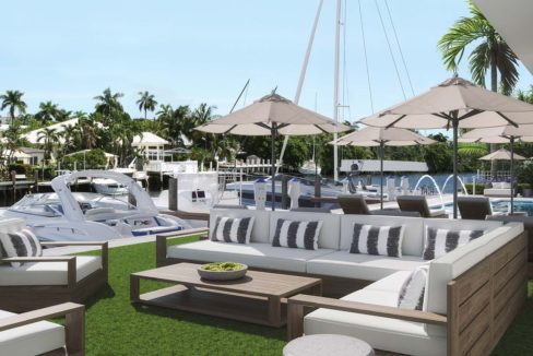 160-Marina-Bay-Pool-Deck