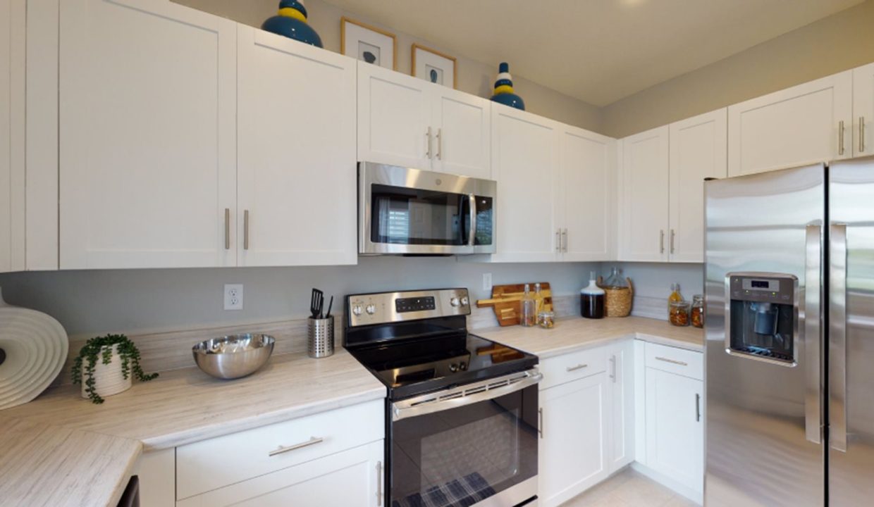 DAH_AquabellaBlossom_PIC_Amaryllis_Kitchen4_Matterport_F1