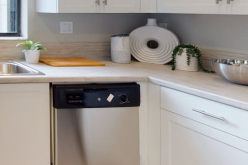 DAH_AquabellaBlossom_PIC_Amaryllis_Kitchen5_Matterport_F1