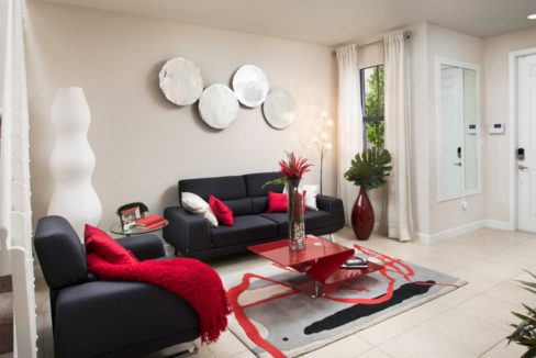 DAH_AquabellaBlossom_PIC_Hyacinth_Living1_F1