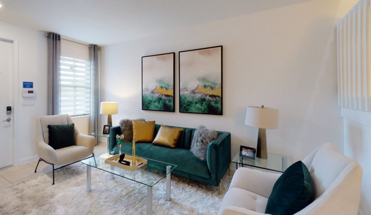 DAH_AquabellaBlossom_PIC_Kelby_LivingRoom1_Matterport_F1