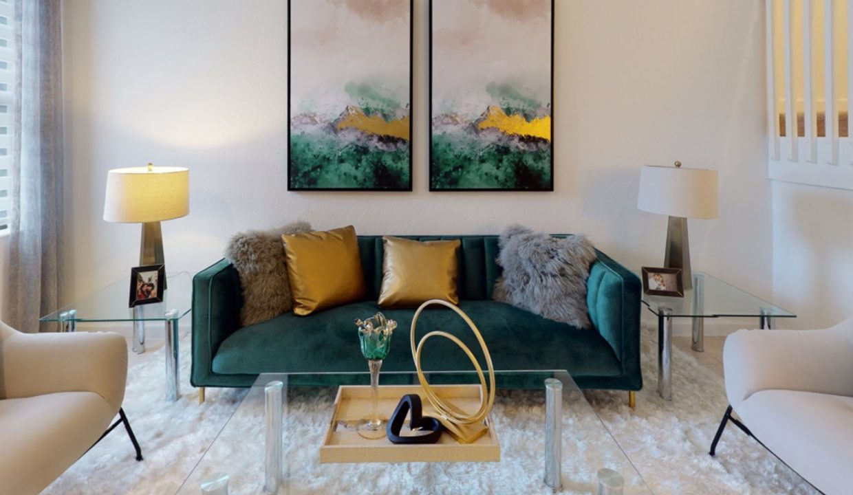 DAH_AquabellaBlossom_PIC_Kelby_LivingRoom3_Matterport_F1