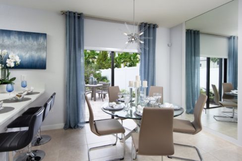 DAH_Aquabella_HarborCollection_PIC_Dining_F1