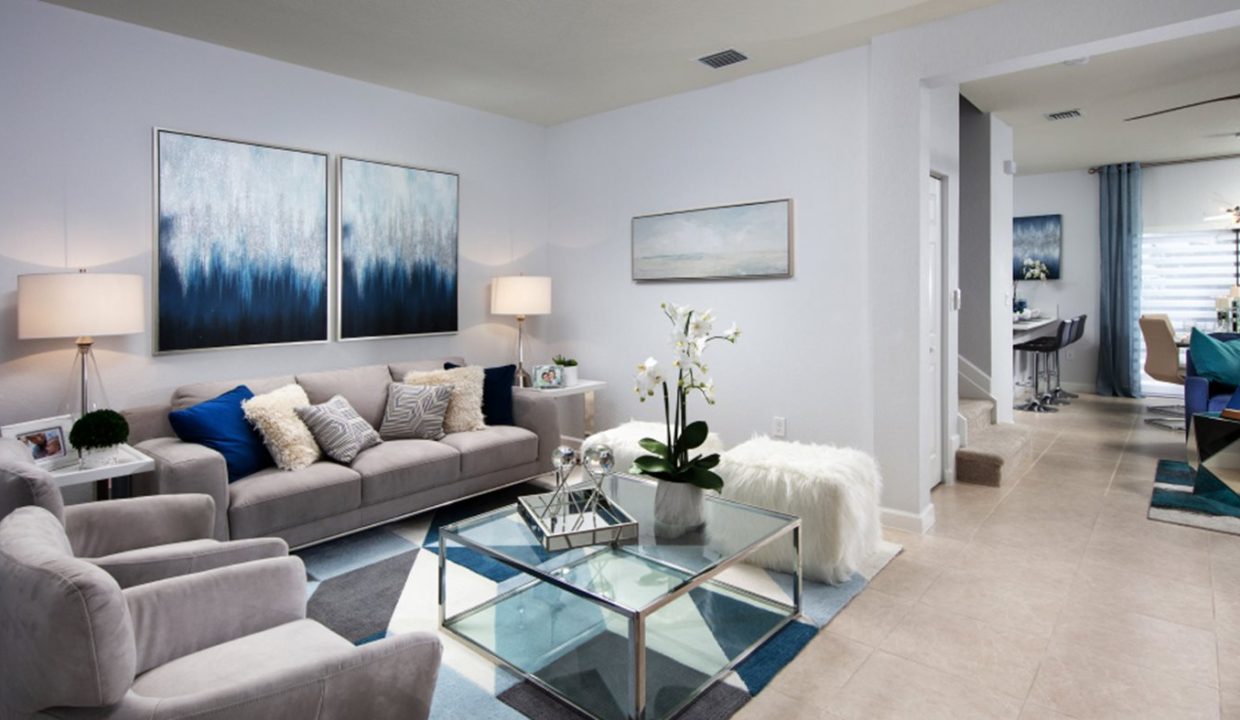 DAH_Aquabella_HarborCollection_PIC_Greenport_Living1_F1