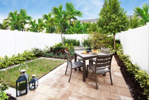 DAH_Aquabella_HarborCollection_PIC_Greenport_Outdoor_F1