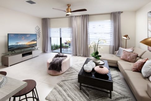 DAH_Aquabella_HarborCollection_PIC_Palm_Family1_F1 (1)