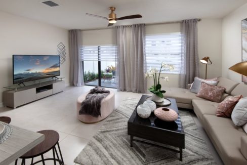 DAH_Venezzia_PIC_Reserve_Family_F1