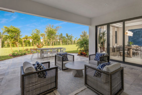 Fairway_Patio_0026-947x532